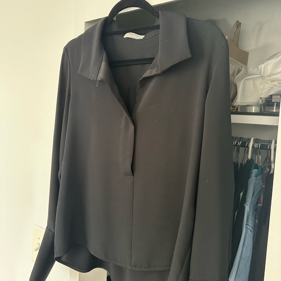 Aritiza Babaton Black Blouse - Picture 3 of 4